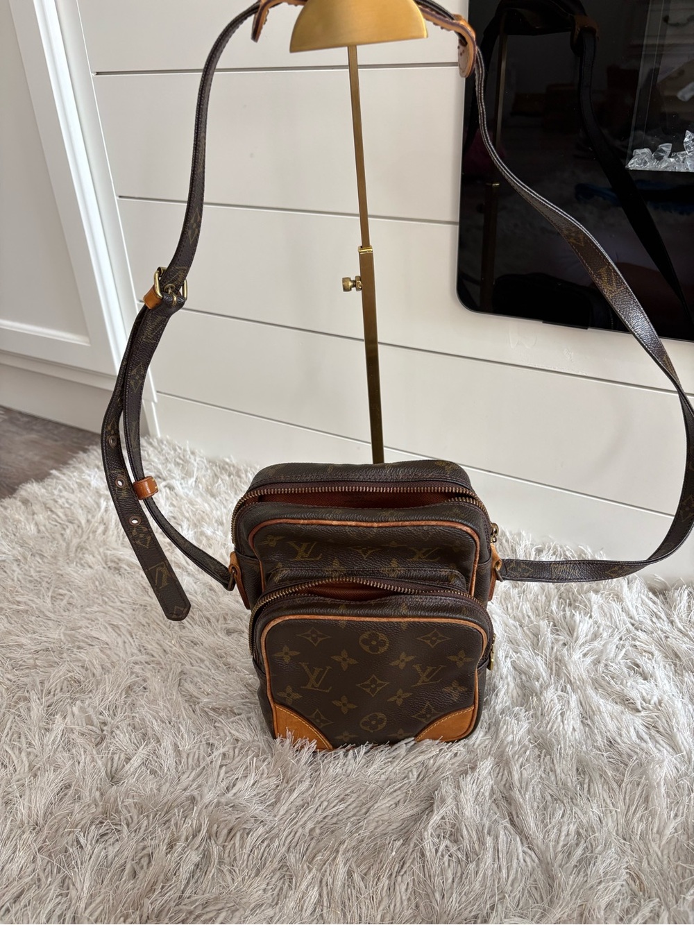 Louis Vuitton Brown Monogram Canvas Belt Bag with Tan Accents - Picture 2 of 9